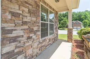 4769 Bogan Meadows Dr, Buford, GA 30519 - Photo 6