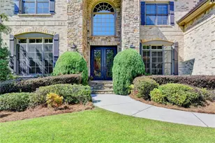 2586 Weigelia Rd NE, Atlanta, GA 30345 - Photo 2