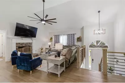 4765 Julian Way, Acworth, GA 30101 - Photo 8