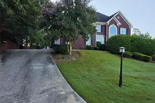 2810 Shoemaker Ln, Snellville, GA 30039 - Photo 2