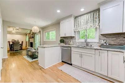 570 Elden Drive, Atlanta, GA 30342 - Photo 10