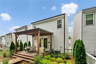 437 Bishop Ln, Woodstock, GA 30188 - Photo 30