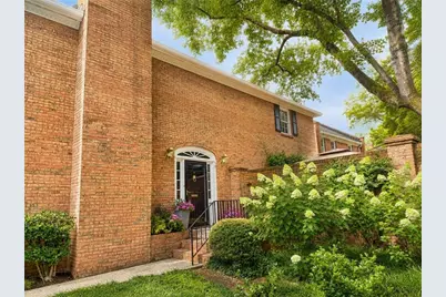19 Lullwater Place NE #19, Atlanta, GA 30307 - Photo 2