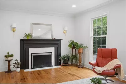 19 Lullwater Place NE #19, Atlanta, GA 30307 - Photo 8