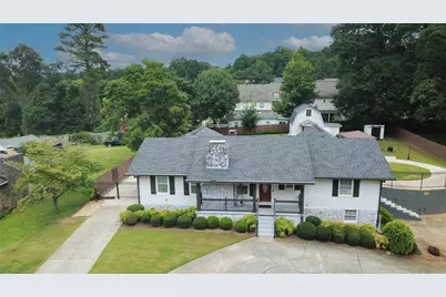 569 Garner Way NW, Lilburn, GA 30047 - Photo 2