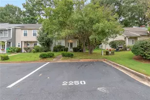2250 Wellington Cir, Lithonia, GA 30058 - Photo 2
