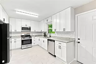 2167 Cloverdale Dr SE, Atlanta, GA 30316 - Photo 14
