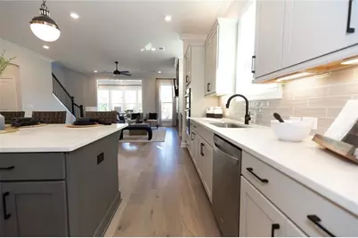 899 Eastman Court, Hoschton, GA 30548 - Photo 8