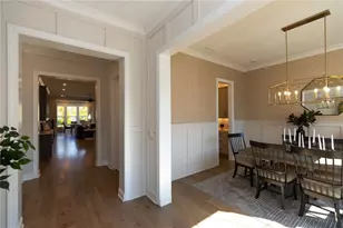 899 Eastman Ct, Hoschton, GA 30548 - Photo 6