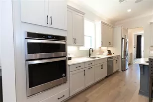899 Eastman Ct, Hoschton, GA 30548 - Photo 10