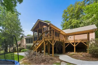 2724 Cravey Drive, Atlanta, GA 30345 - Photo 52