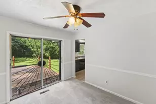 6342 Bell Haven Ln, Riverdale, GA 30296 - Photo 12