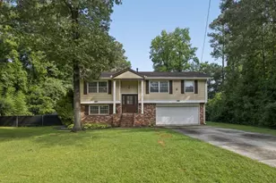6342 Bell Haven Ln, Riverdale, GA 30296 - Photo 2