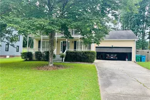 2940 Spring Ridge Cir, Snellville, GA 30039 - Photo 2