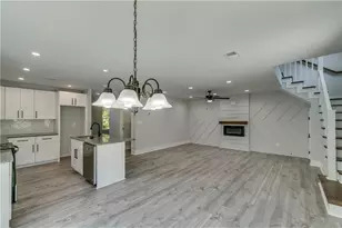 2389 A Highpoint Rd, Snellville, GA 30078 - Photo 6