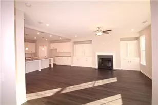 4266 Waxwing St, Hoschton, GA 30548 - Photo 4