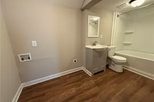 35 Quarry St, Gainesville, GA 30501 - Photo 4