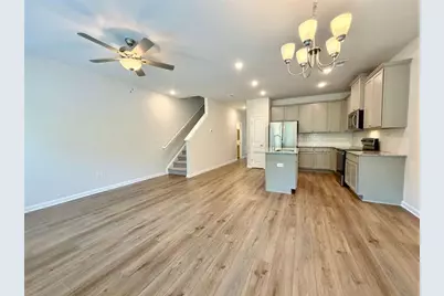 129 Jaxton Street, Hoschton, GA 30548 - Photo 4