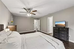 2362 Dover Ln, Snellville, GA 30078 - Photo 16