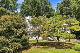 4831 Highpoint Dr NE, Marietta, GA 30066 - Photo 18