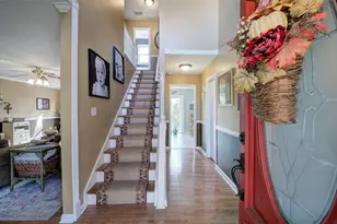 35 Miltons Walk SE, Cartersville, GA 30120 - Photo 8