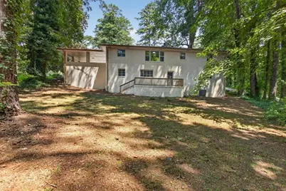 2418 Meadow Lark Drive, East Point, GA 30344 - Photo 6