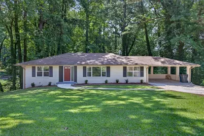 2418 Meadow Lark Drive, East Point, GA 30344 - Photo 2