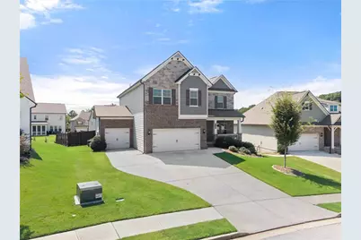 7129 Birch View Court, Flowery Branch, GA 30542 - Photo 2