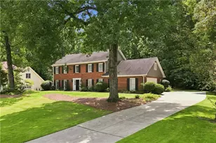 3248 Hunterdon Way SE, Marietta, GA 30067 - Photo 2
