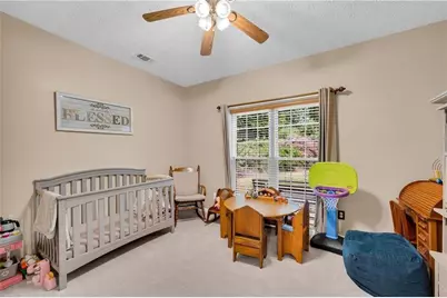 5724 Newberry Point Drive, Flowery Branch, GA 30542 - Photo 10