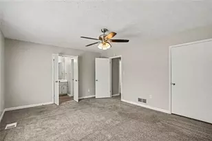 125 Beacon Dr, Fayetteville, GA 30215 - Photo 12
