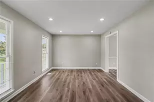 125 Beacon Dr, Fayetteville, GA 30215 - Photo 4