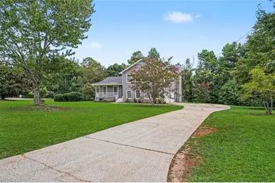125 Beacon Drive, Fayetteville, GA 30215 - Photo 2