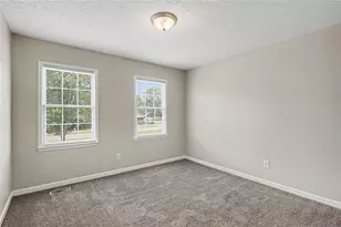 125 Beacon Dr, Fayetteville, GA 30215 - Photo 8