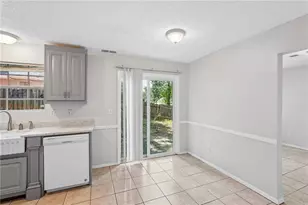 4701 Valley Ridge Dr, Duluth, GA 30096 - Photo 8