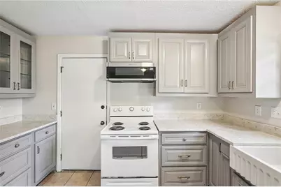 4701 Valley Ridge Drive, Duluth, GA 30096 - Photo 6