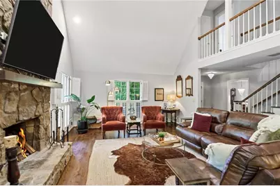 713 N Saint Marys Lane NW, Marietta, GA 30064 - Photo 6