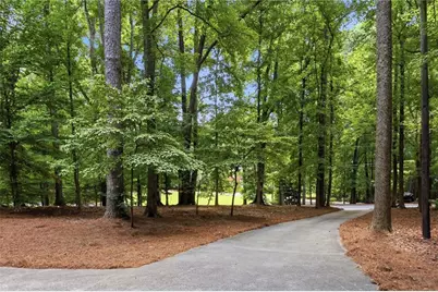 713 N Saint Marys Lane NW, Marietta, GA 30064 - Photo 38