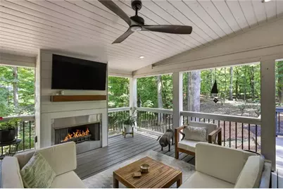 713 N Saint Marys Lane NW, Marietta, GA 30064 - Photo 22