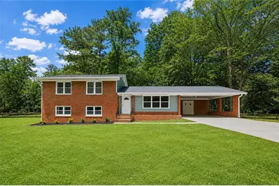 4461 Yates Road, College Park, GA 30337 - Photo 1