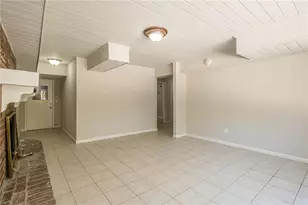 1798 Dogwood Ct, Snellville, GA 30078 - Photo 34