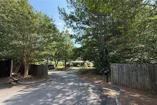 19 Hosiery Mill Rd, Dallas, GA 30157 - Photo 4