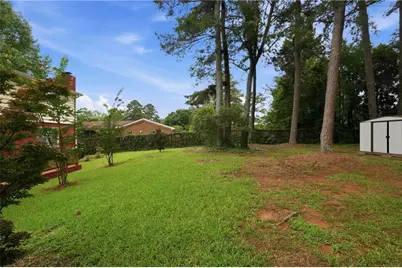 1604 Drayton Woods Drive, Tucker, GA 30084 - Photo 32
