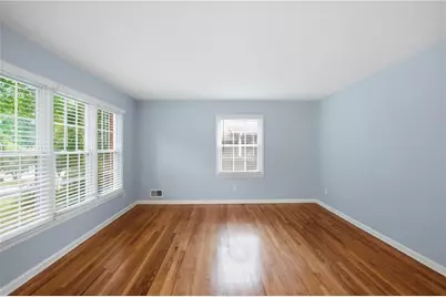 1604 Drayton Woods Drive, Tucker, GA 30084 - Photo 4