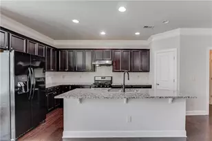18 Privet Cir, Suwanee, GA 30024 - Photo 10