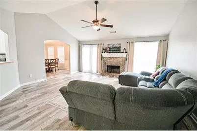 719 Overlook Drive, Winder, GA 30680 - Photo 14
