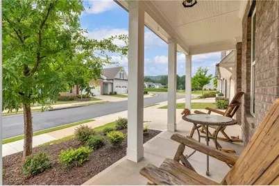 542 Bray Street, Woodstock, GA 30188 - Photo 4