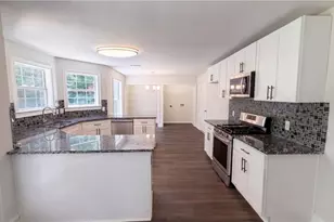 115 Emerald Ln, Hampton, GA 30228 - Photo 2
