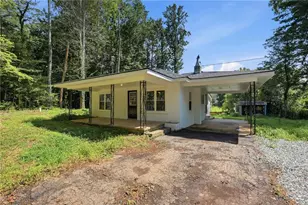 2952 Cavender Creek Rd, Dahlonega, GA 30533 - Photo 2