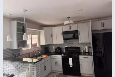 1818 Ashborough Circle SE #D, Marietta, GA 30067 - Photo 6